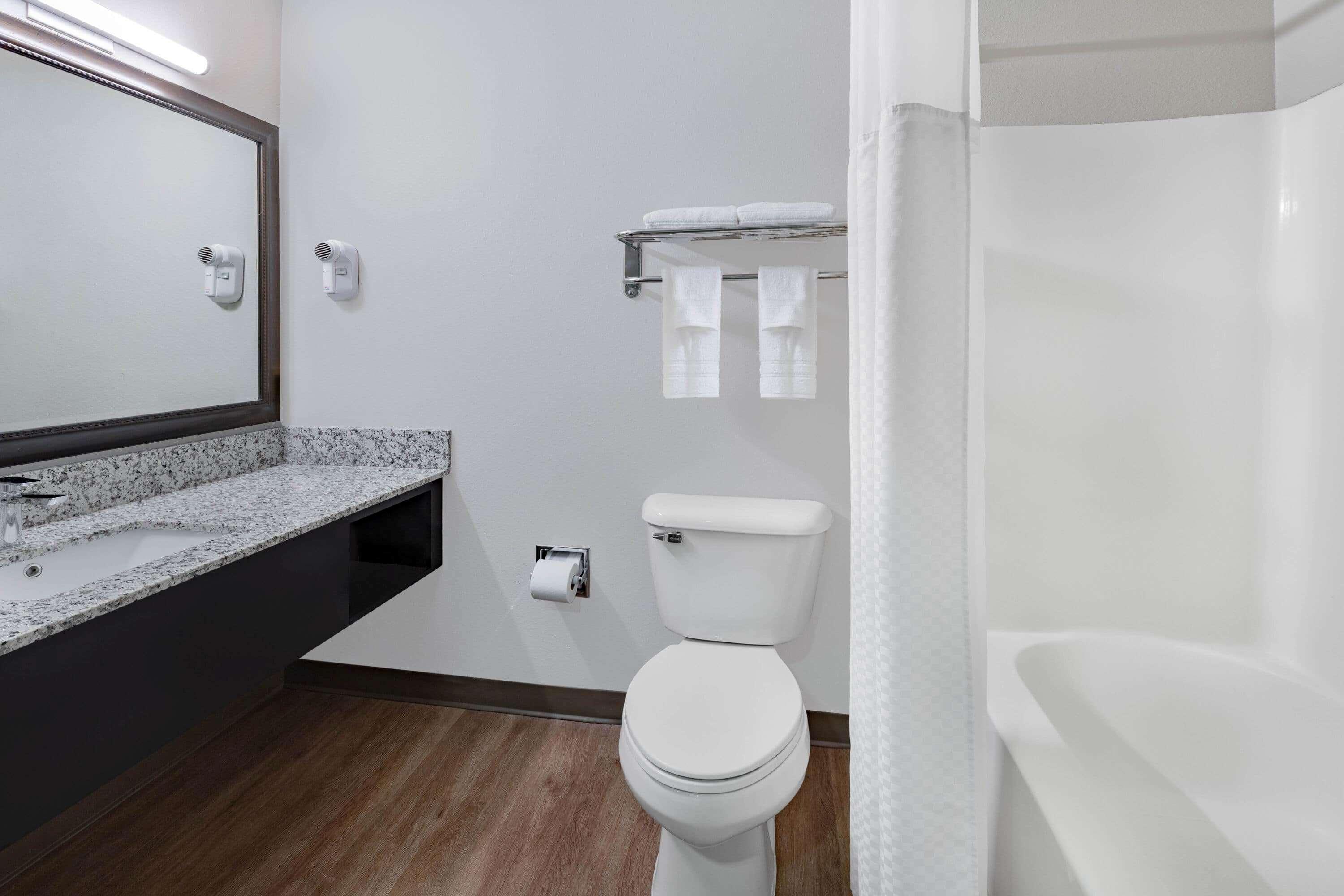 Days By Wyndham Hotel 2*
